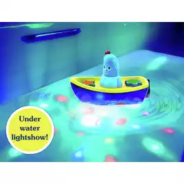 In The Night Garden Iggle Piggle Lightshow Bath Time Boat