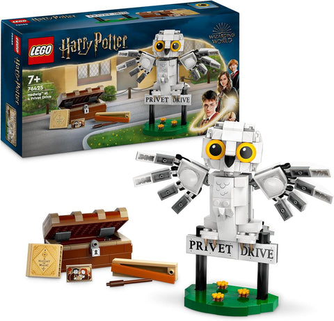 LEGO Harry Potter Hedwig at 4 Privet Drive 76425